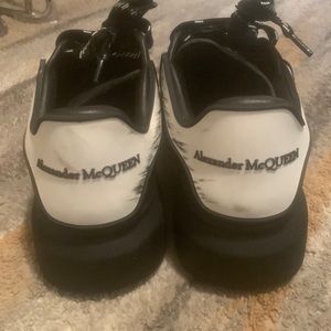 Alexander McQueen mens sneaker